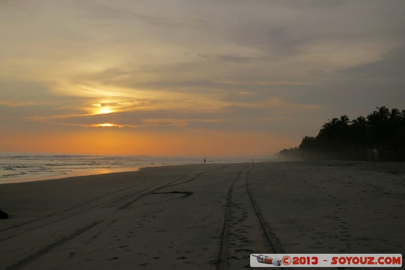 Assinie - Coucher de Soleil
Mots-clés: CIV CÃ´te d&#039;Ivoire Sud-Como mer sunset plage