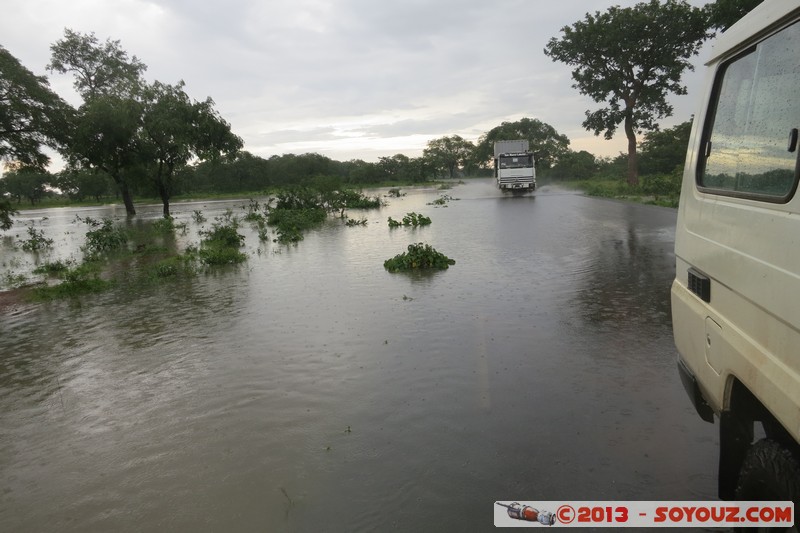 Route N'zérékoré - Conakry
Mots-clés: Innondation