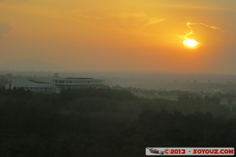 Yamoussoukro - Coucher de Soleil depuis l'Hotel President
Mots-clés: CIV CÃ´te d&#039;Ivoire geo:lat=6.80265948 geo:lon=-5.25191176 geotagged Lacs Nzuessi Yamoussoukro Hotel President sunset