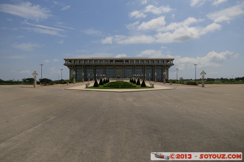 Yamoussoukro - Fondation Felix Houphouet-Boigny
La Fondation Felix Houphouet-Boigny pour la recherche de la Paix
Mots-clés: CIV CÃ´te d'Ivoire geo:lat=6.79963659 geo:lon=-5.26474714 geotagged Lacs Nzuessi Yamoussoukro Fondation Felix Houphouet-Boigny Architecture