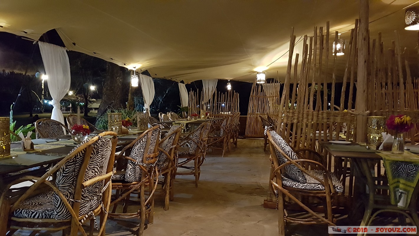 Swara Acacia Lodge
Mots-clés: KEN Kenplains Kenya Machakos Swara Acacia Lodge Swara Plains Wildlife Conservancy