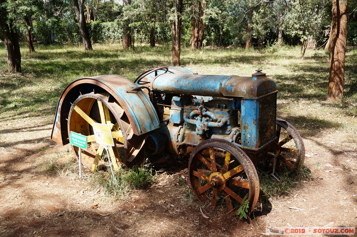 Nairobi - Karen Blixen Museum
Mots-clés: Ideal Farm KEN Kenya Nairobi Area Karen Karen Blixen Museum Tracteur Rouille
