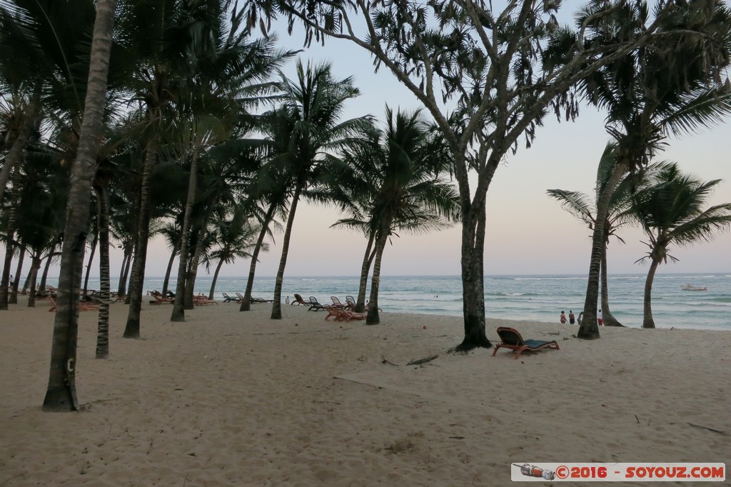 Tiwi Beach
Mots-clés: Diani Beach KEN Kenya Kwale Mer plage Palmier