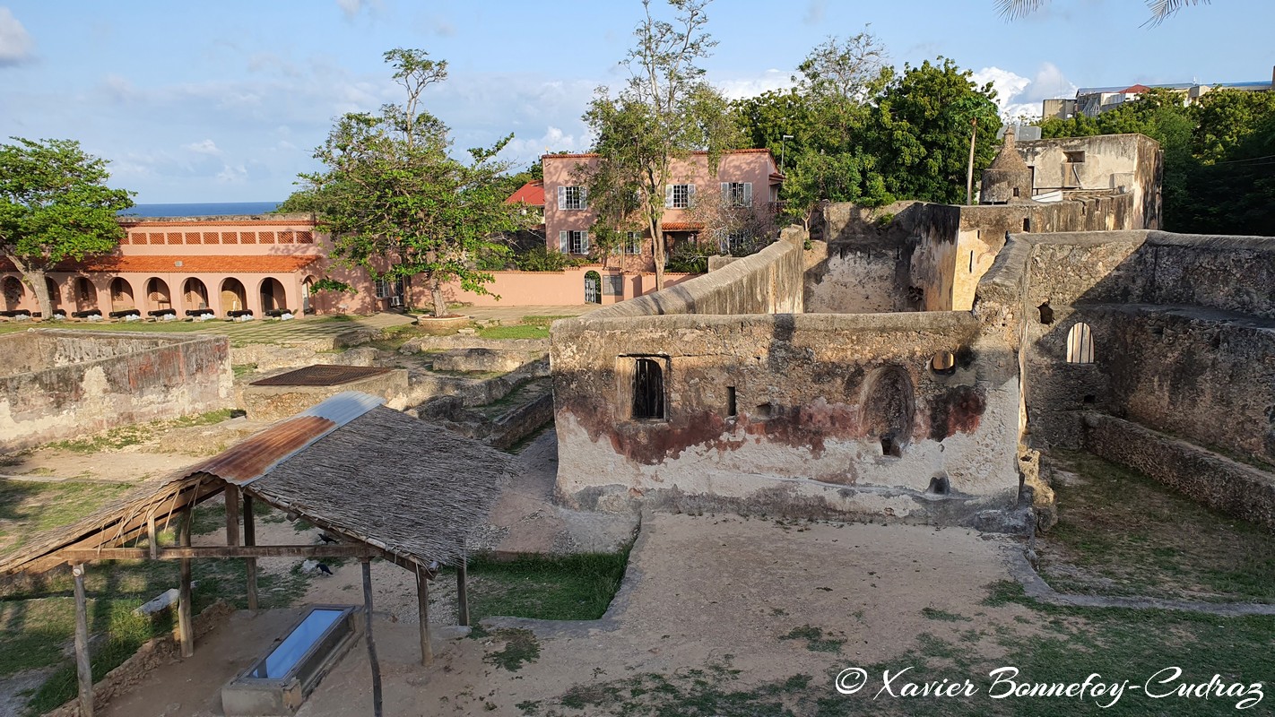 Mombasa - Fort Jesus
Mots-clés: geo:lat=-4.06256402 geo:lon=39.67913356 geotagged KEN Kenya Mombasa Tayari Fort Jesus patrimoine unesco