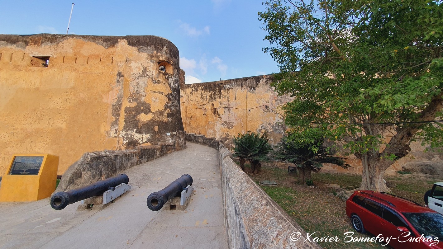 Mombasa - Fort Jesus
Mots-clés: geo:lat=-4.06220149 geo:lon=39.67951979 geotagged KEN Kenya Mombasa Tayari Fort Jesus patrimoine unesco