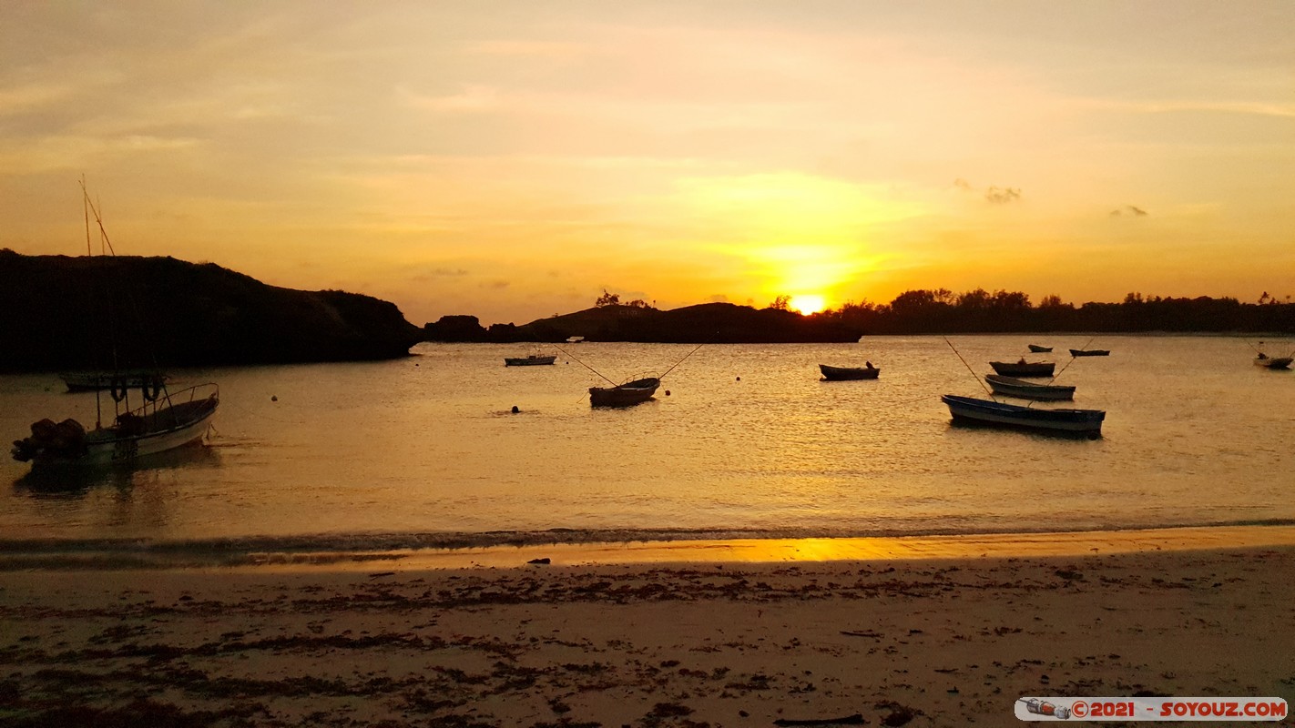 Watamu - Blue Lagoon - Sunset
Mots-clés: sunset Blue Lagoon KEN Kenya Kilifi Watamu