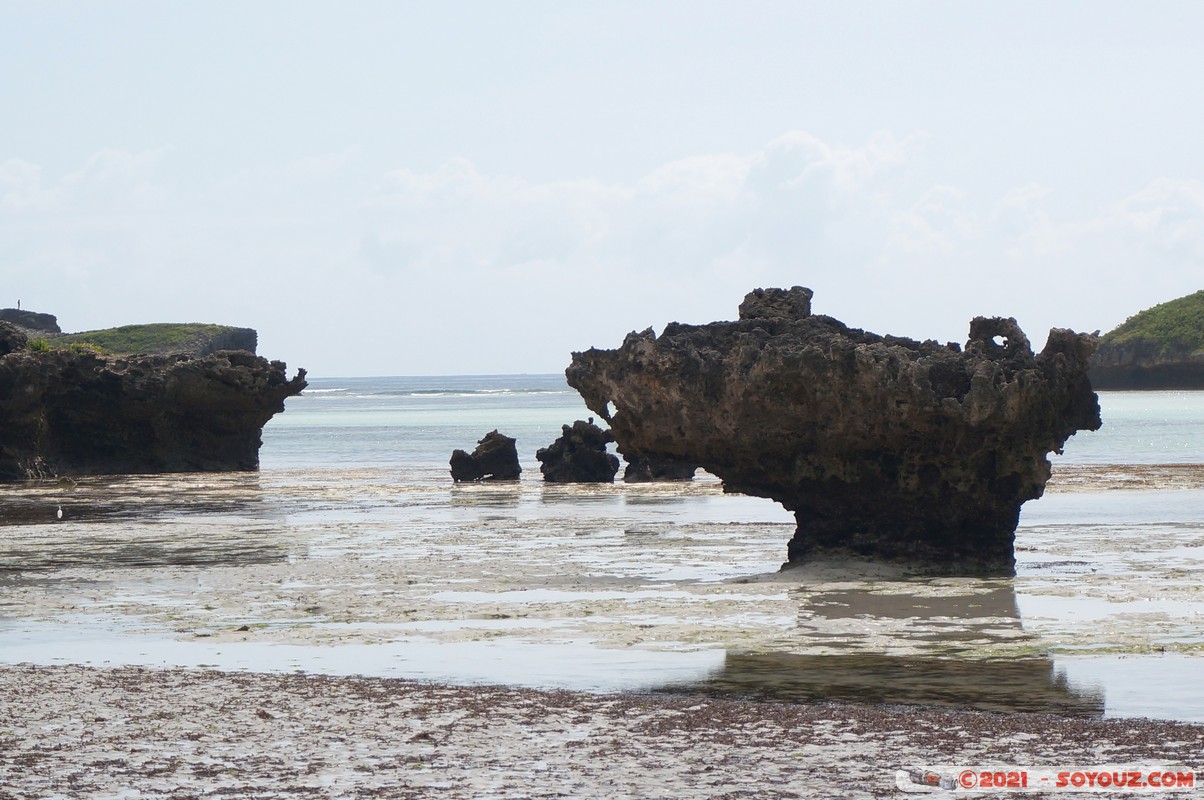 Watamu bay
Mots-clés: geo:lat=-3.35061712 geo:lon=40.02573208 geotagged KEN Kenya Kilifi Watamu plage Mer Watamu bay