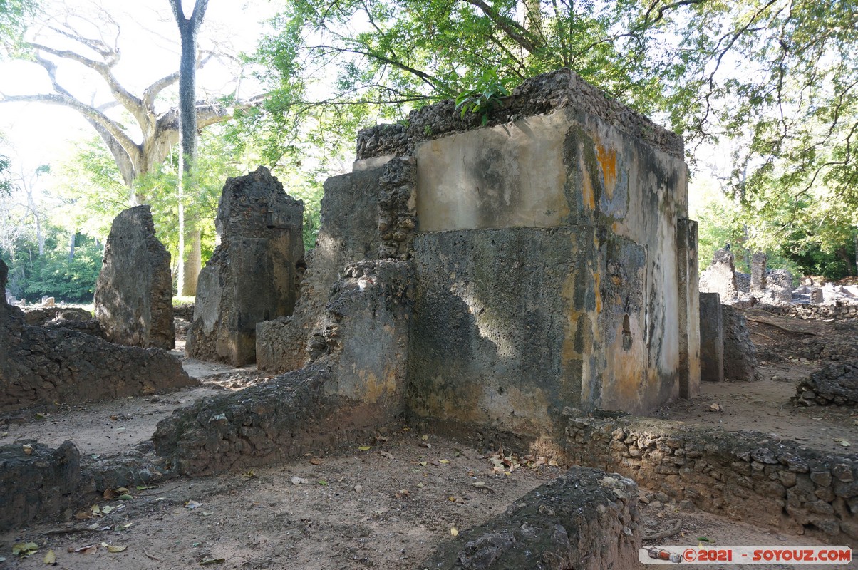 Watamu - Gede Ruins - House of the Cistern
Mots-clés: Gedi geo:lat=-3.30964476 geo:lon=40.01707153 geotagged KEN Kenya Kilifi Gede Ruins Ruines House of the Cistern Watamu