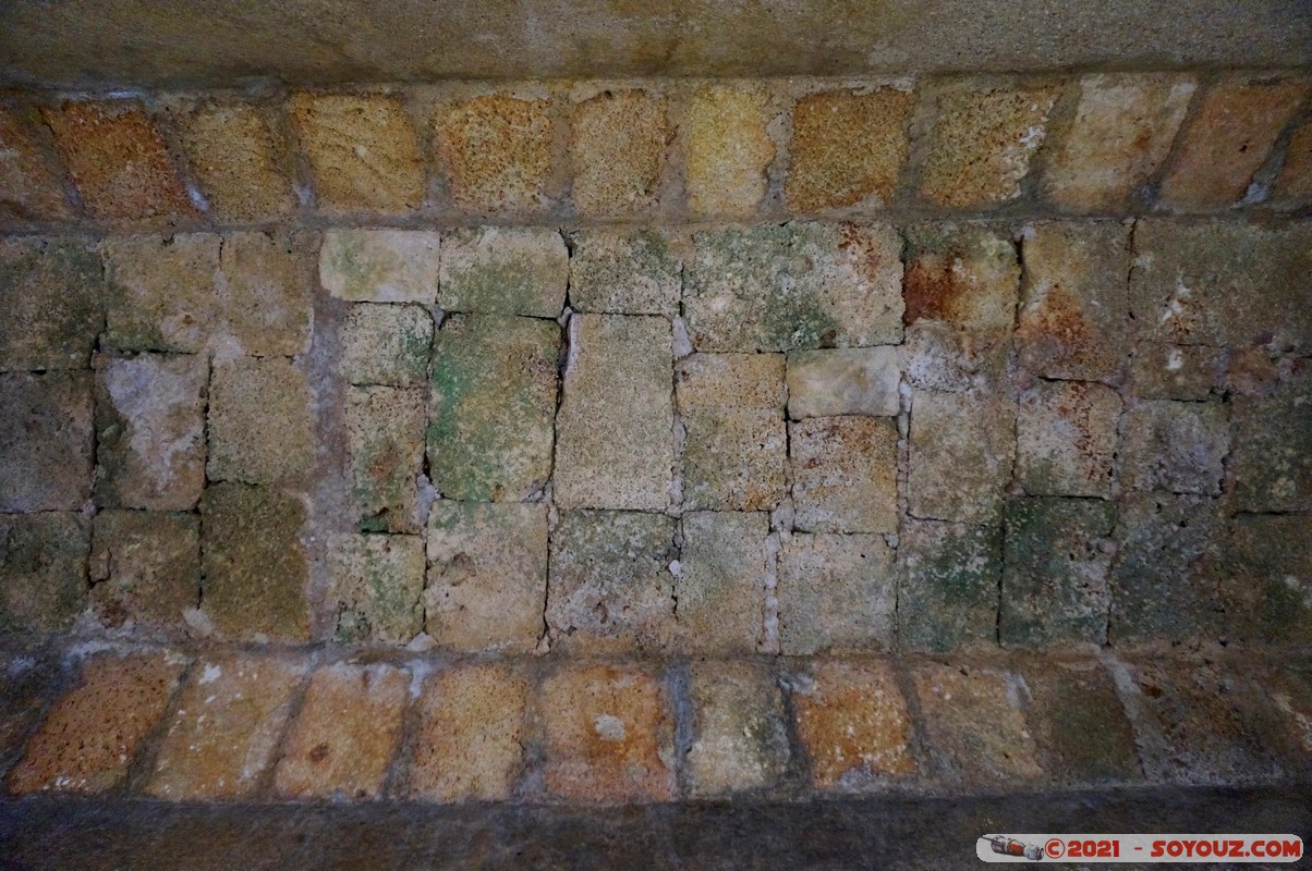 Watamu - Gede Ruins - House of the Cistern
Mots-clés: Gedi geo:lat=-3.30953628 geo:lon=40.01697390 geotagged KEN Kenya Kilifi Gede Ruins Ruines House of the Cistern Watamu