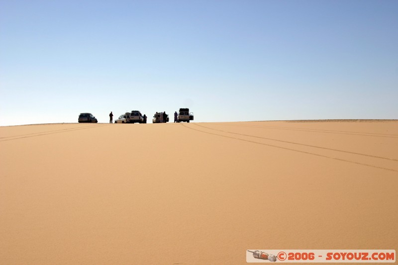 Mots-clés: voiture car desert