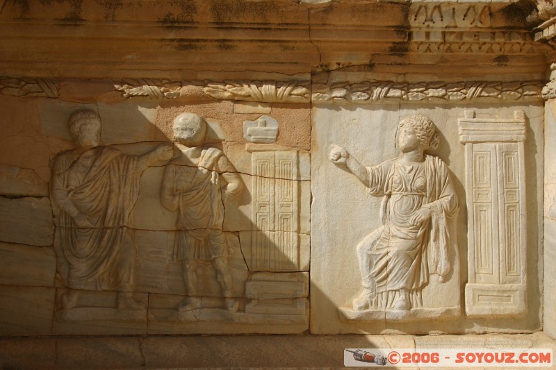 Bas reliefs
