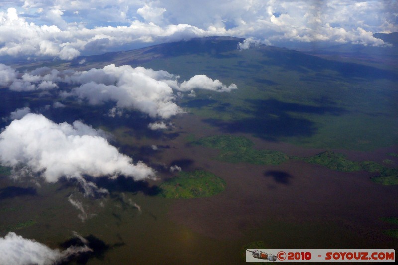 Vol Goma - Beni - Volcan
Mots-clés: paysage volcan