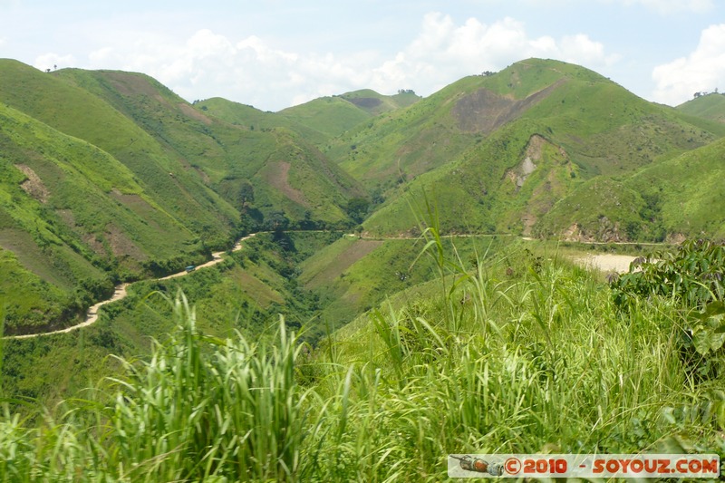 Route Bukavu/Uvira - Les escarpements
