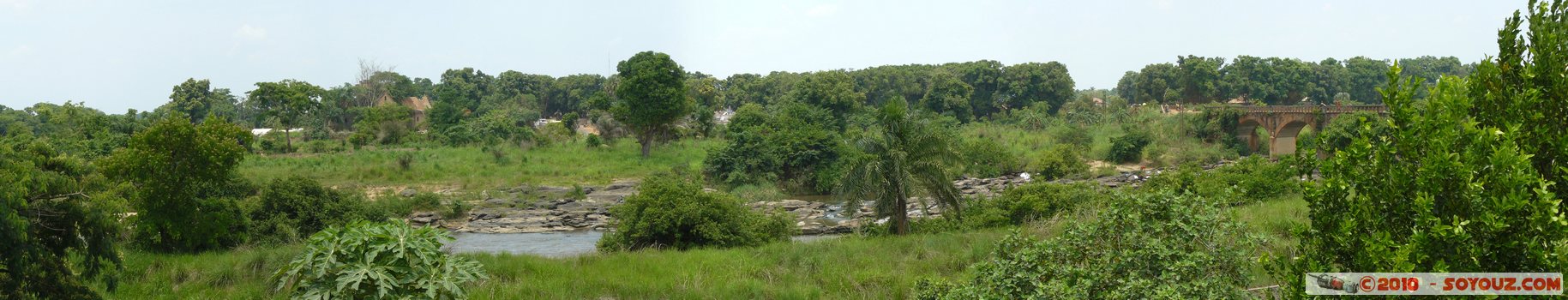 Dungu - vue sur le fleuve - panorama
