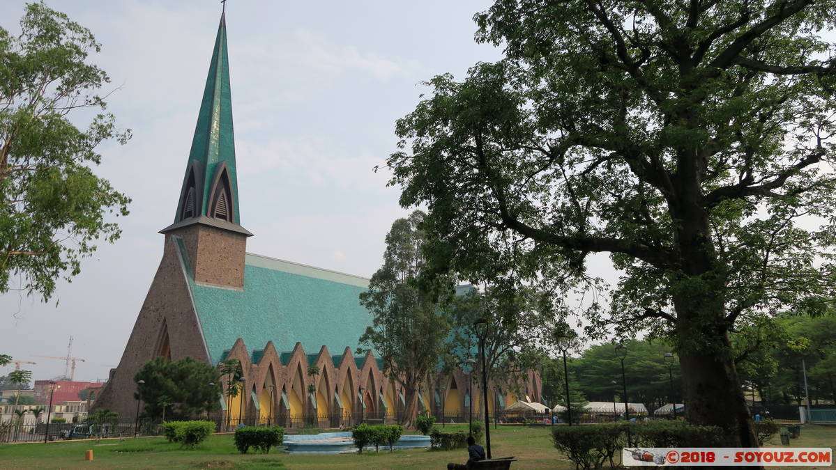 Brazzaville - Basilique St. Anne
Mots-clés: Brazzaville COG geo:lat=-4.26745018 geo:lon=15.28462196 geotagged République du Congo Congo Basilique St. Anne Eglise