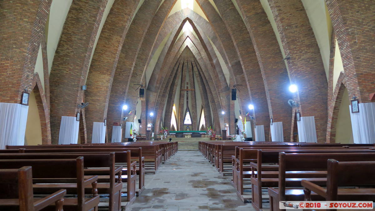 Brazzaville - Basilique St. Anne
Mots-clés: Brazzaville COG geo:lat=-4.26845452 geo:lon=15.28453666 geotagged République du Congo Congo Basilique St. Anne Eglise