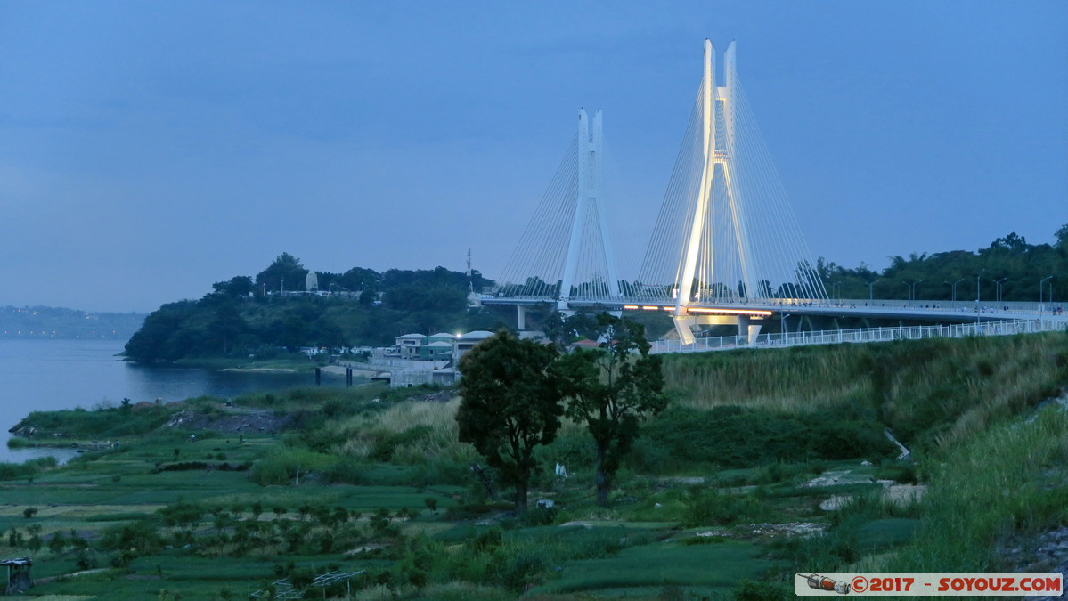 Brazzaville by night - Pont du 15 aout 1960
Mots-clés: Brazzaville COG geo:lat=-4.28131127 geo:lon=15.27388215 geotagged République du Congo Pont du 15 aout 1960 Pont Nuit Corniche