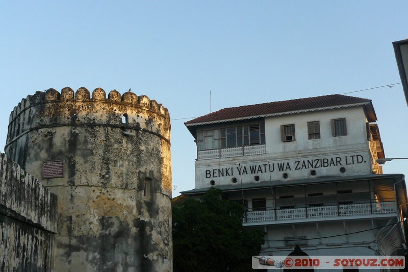 Zanzibar - Stone Town - Old Fort
Mots-clés: patrimoine unesco Ruines chateau