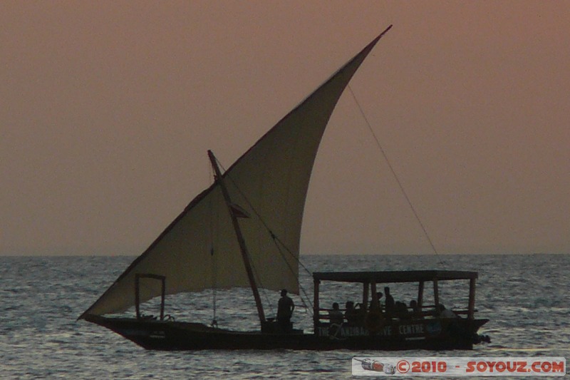 Zanzibar - Stone Town - Sunset
Mots-clés: bateau sunset