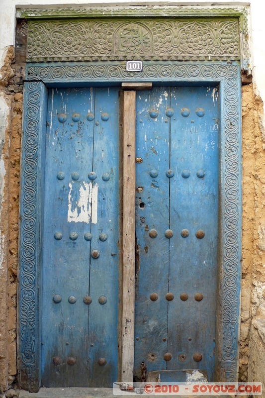 Zanzibar - Stone Town - Carved door
Mots-clés: patrimoine unesco sculpture