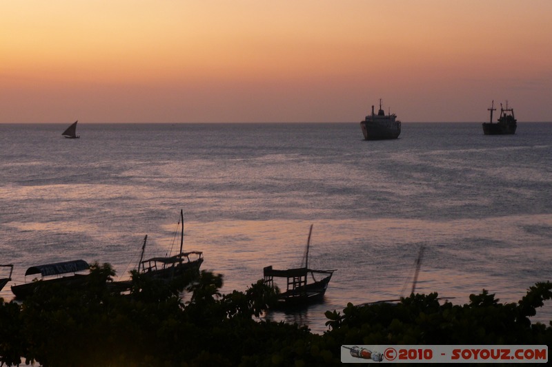 Zanzibar - Stone Town - Sunset
Mots-clés: sunset bateau