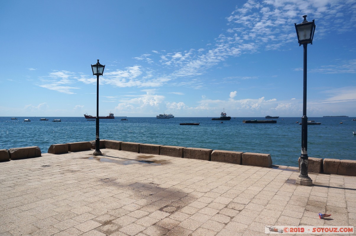 Zanzibar - Stone Town - Mizingani Seafront
Mots-clés: Stone Town Tanzanie TZA Zanzibar Urban/West Zanzibar Mizingani Seafront Mer