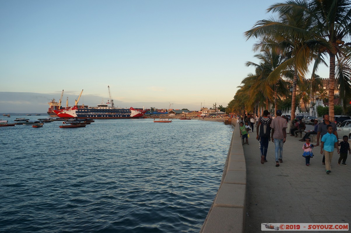 Zanzibar - Stone Town - Mizingani Seafront
Mots-clés: Stone Town Tanzanie TZA Zanzibar Urban/West Zanzibar Mizingani Seafront bateau Mer