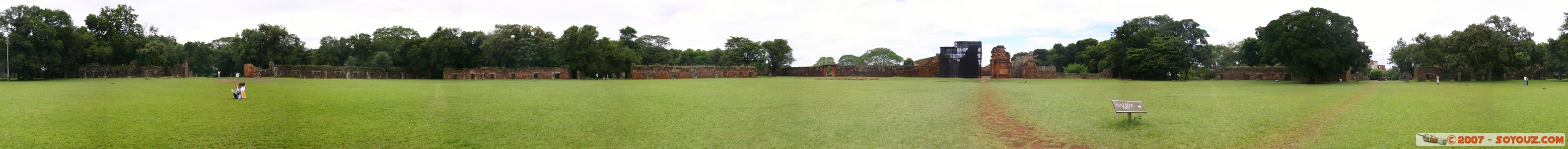 San Ignacio - Ruines Mission San Ignacio - Vue panoramique de la place centrale
