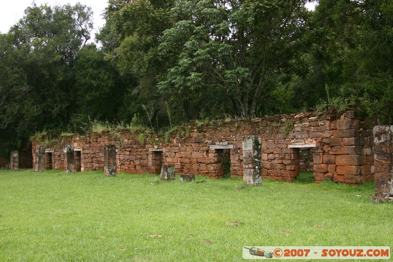 San Ignacio - Ruines Mission San Ignacio - Plaza
