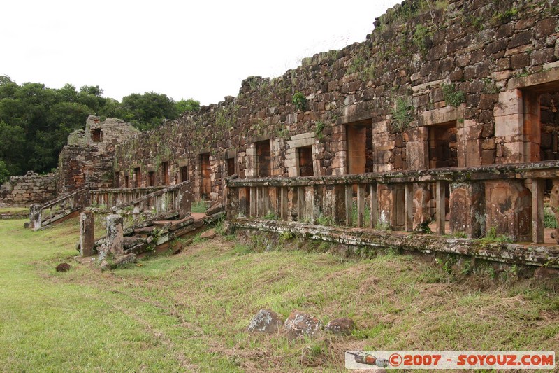 San Ignacio - Ruines Mission San Ignacio - Patio del Colegio
