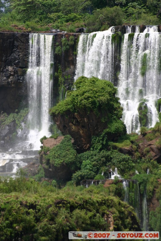 Cataratas del Iguazu - Salto Mbigua
Mots-clés: cascade