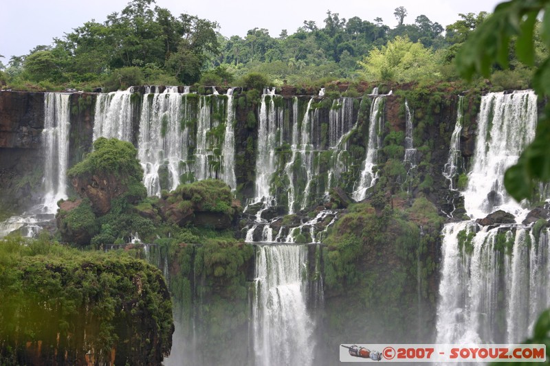 Cataratas del Iguazu - Salto Bernabé Mendez
Mots-clés: cascade