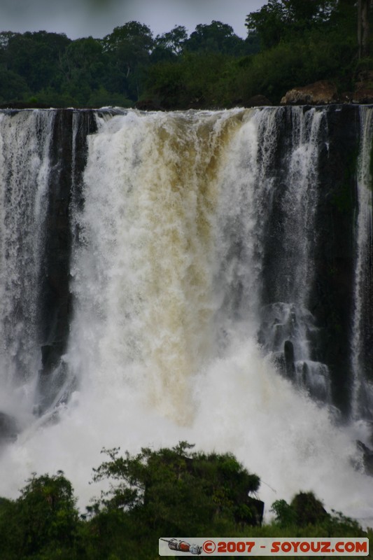 Cataratas del Iguazu - Salto Mbigua
Mots-clés: cascade