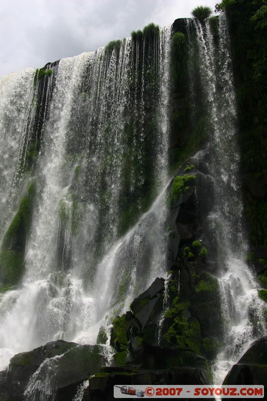 Cataratas del Iguazu - Salto Bossetti
Mots-clés: cascade