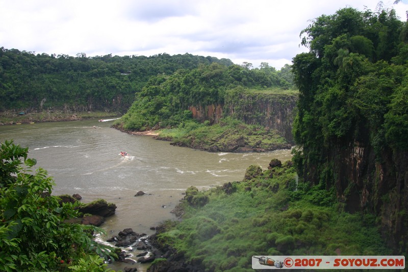 Cataratas del Iguazu - Isla San Martin
Mots-clés: cascade