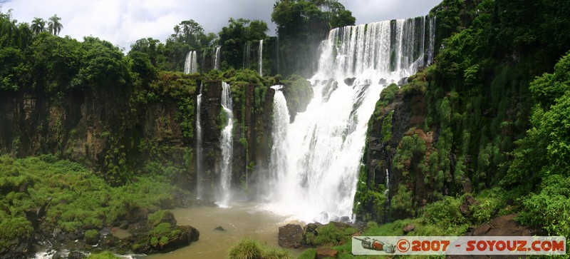 Cataratas del Iguazu - Salto Bossetti - panoramique
