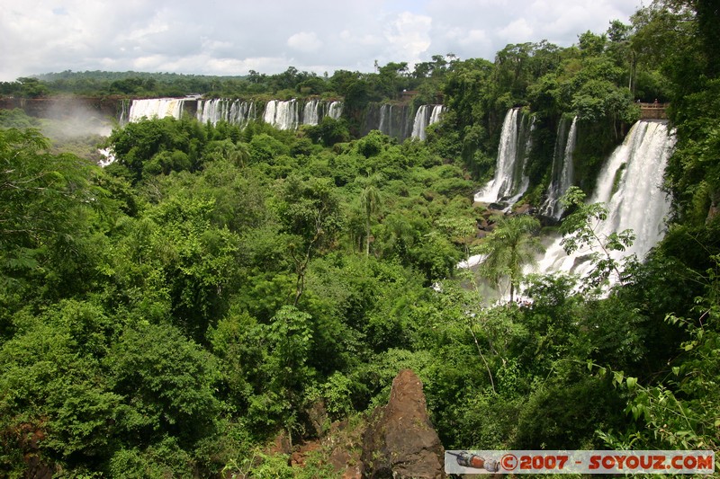 Cataratas del Iguazu - Salto San Martin, Salto Mbigua, Salto Bernabé Mendez
Mots-clés: cascade