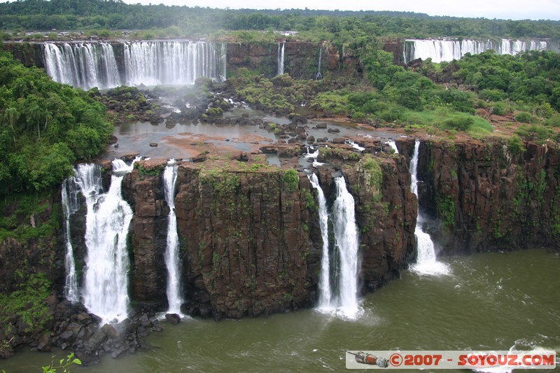 Brazil - Parque Nacional do Iguaçu - Salto Rivadavia, Salto tres Mosqueteros, Salto dos Mosqueteros
Mots-clés: cascade