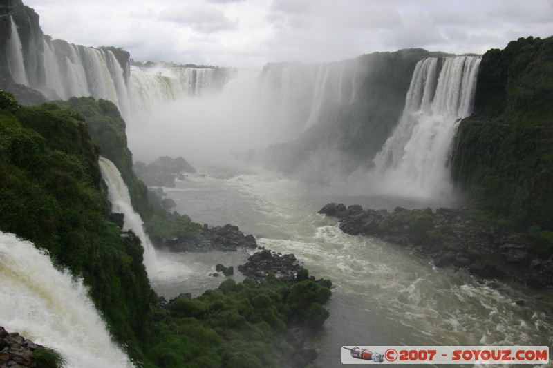 Brazil - Parque Nacional do Iguaçu - Garganta del Diablo
Mots-clés: cascade