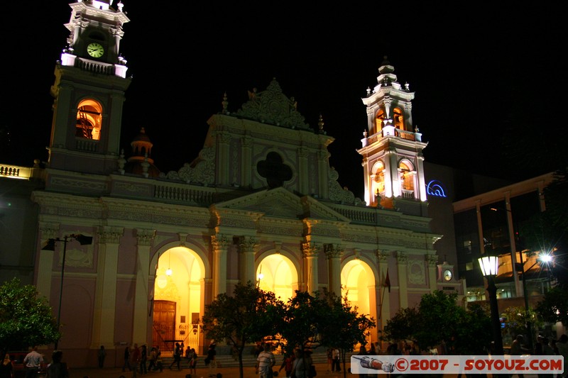 Salta - Catedral Basilica
Mots-clés: Nuit