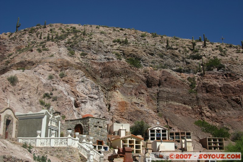 Purmamarca - Paseo de Los Colorados - cimetière
