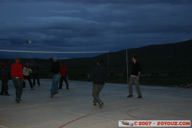 San Antonio de Lipez - Volley à 4660m
avec les habitants du village
Mots-clés: personnes