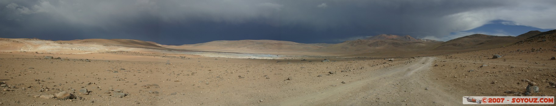 Vue panoramique depuis le Pozo Somero
Sol de Mañana - geysers
