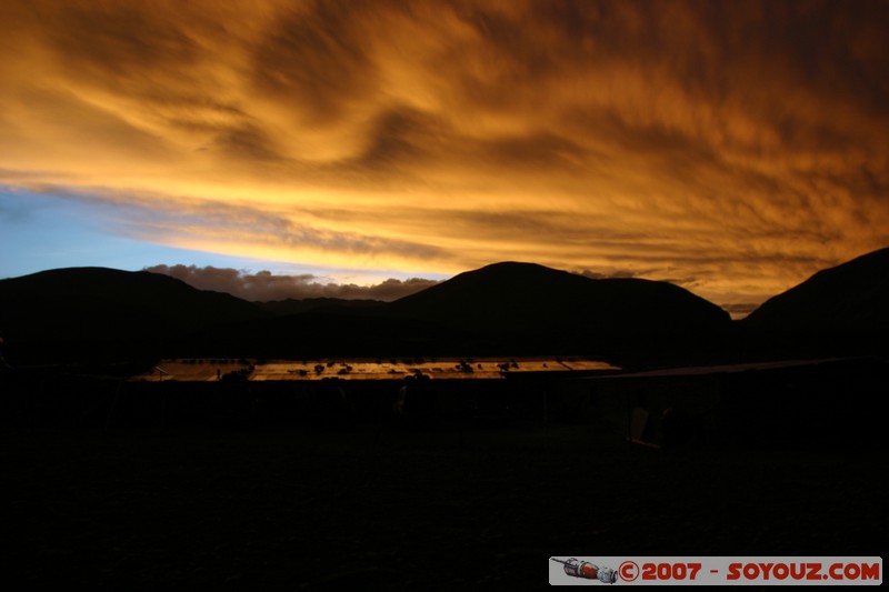 Couché de Soleil sur Huayllajara Hostal Altiplano
Mots-clés: sunset