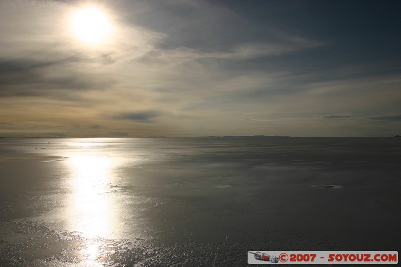 Salar de Uyuni- reflets sur le Salar pendant la saison des pluies
