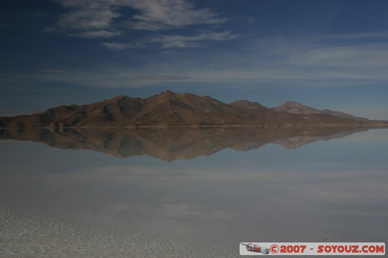 Salar de Uyuni- reflets sur le Salar pendant la saison des pluies
