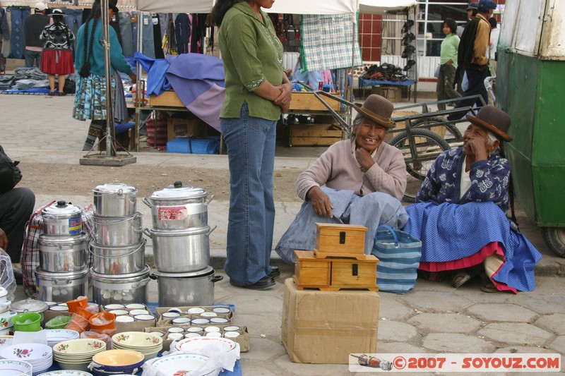 Uyuni - marché à proximité de la gare
Mots-clés: personnes March