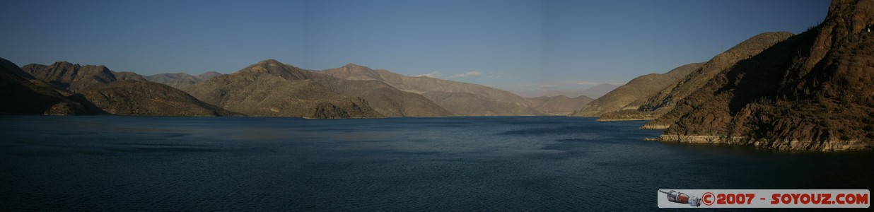 Embalse Puclaro - vue panoramique
