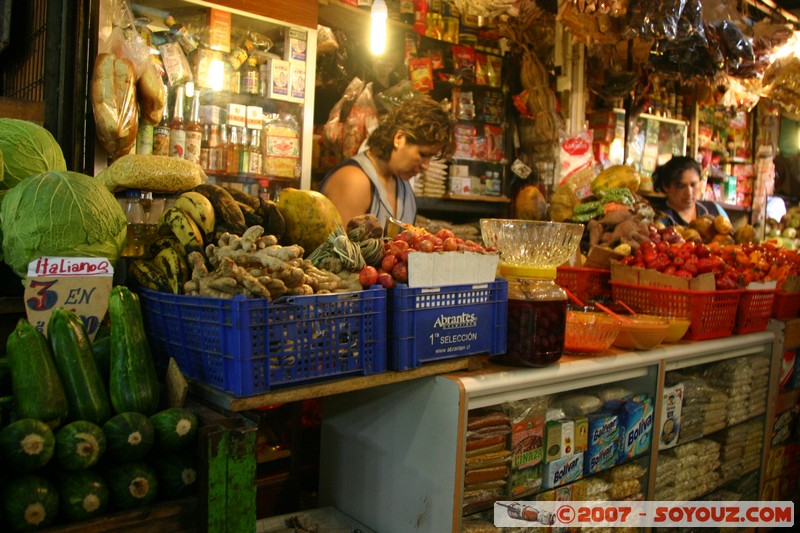 Mercado Vega Central
Mots-clés: March