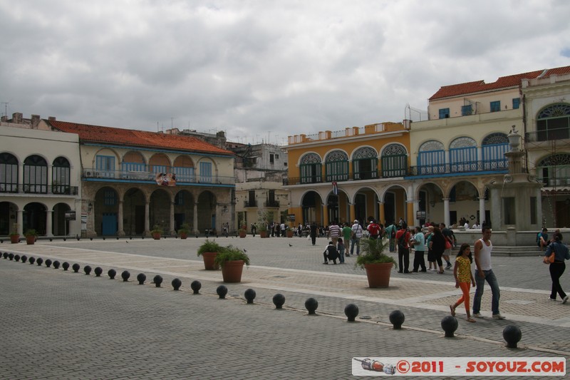 La Habana Vieja - Plaza Vieja
Mots-clés: Ciudad de La Habana CUB Cuba geo:lat=23.13591207 geo:lon=-82.34941124 geotagged La Habana Vieja Plaza Vieja